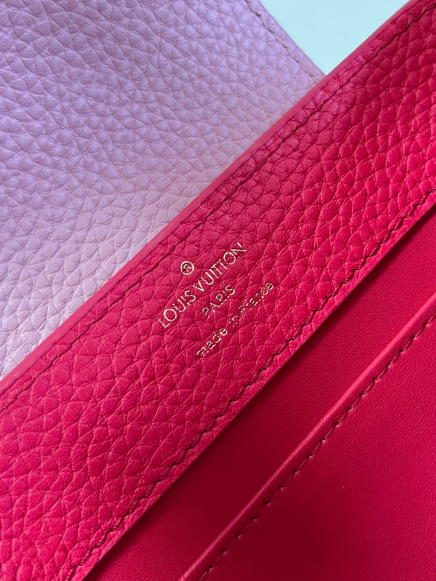 Louis Vuitton Capucines Mini Handbag in Rose - Image 10