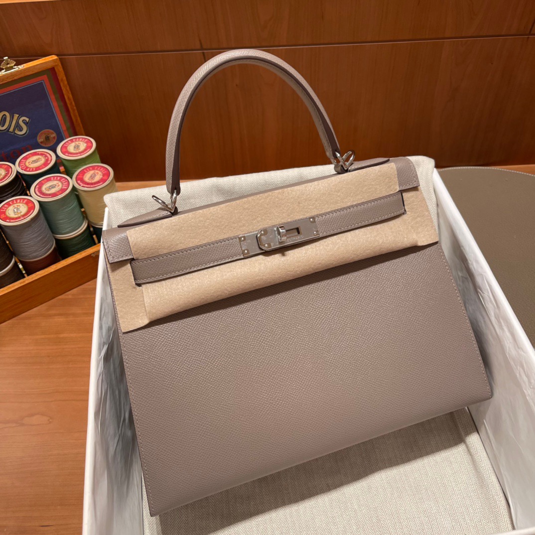 fb638e_f1ead3c600a541e6ab6e97a55c9ca51emv2.jpg Kelly 28 Epsom Asphalt Grey - Image 1