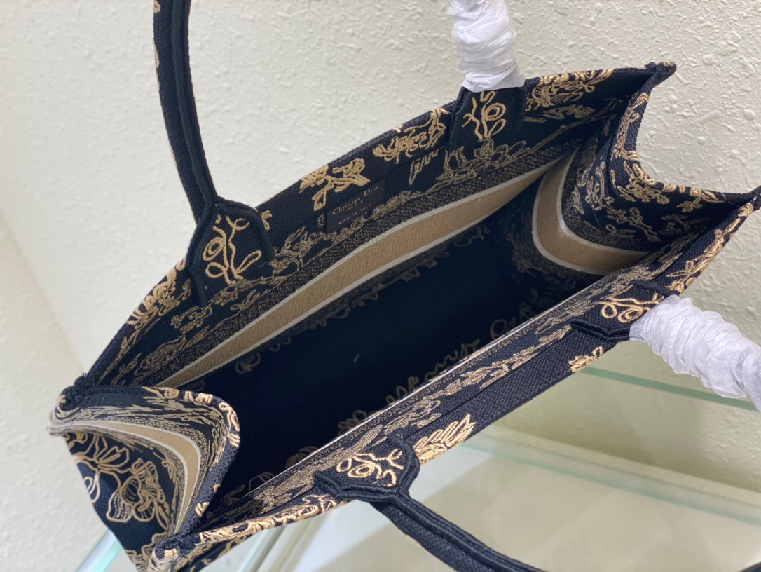 Dior Book Tote 36 Jardin d'Hiver - Image 8