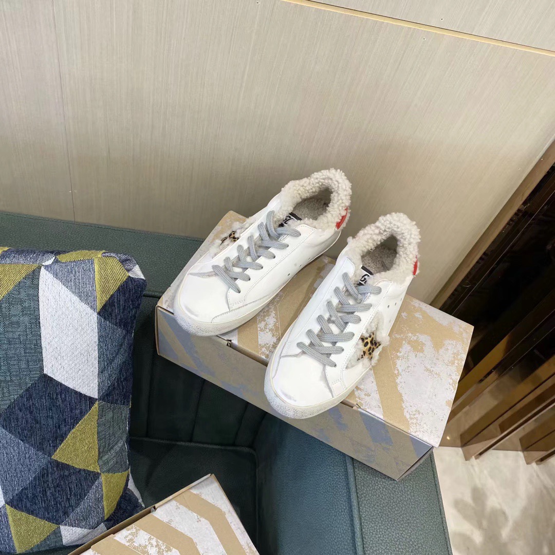 Golden Goose Small Wool Dirty Shoes - Image 7