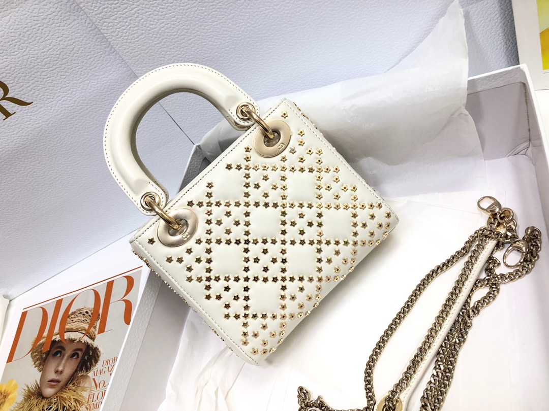 Lady Dior 17 White - Image 3