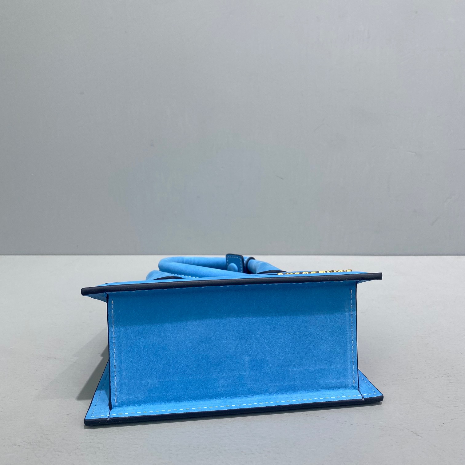 Jacquemus Mini 18 Velvet Blue - Image 5