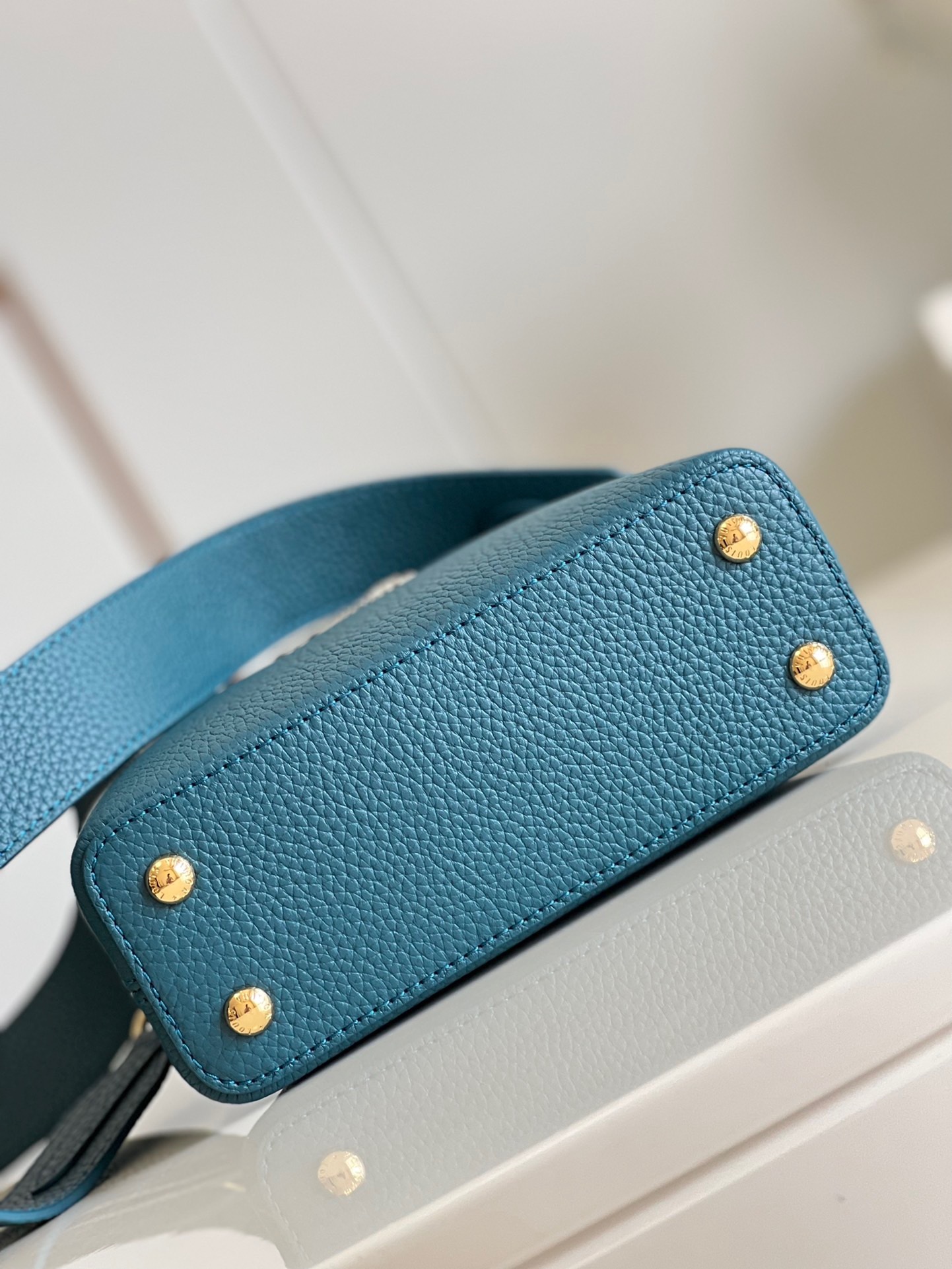 Louis Vuitton Capucines Mini Handbag in Green - Image 6