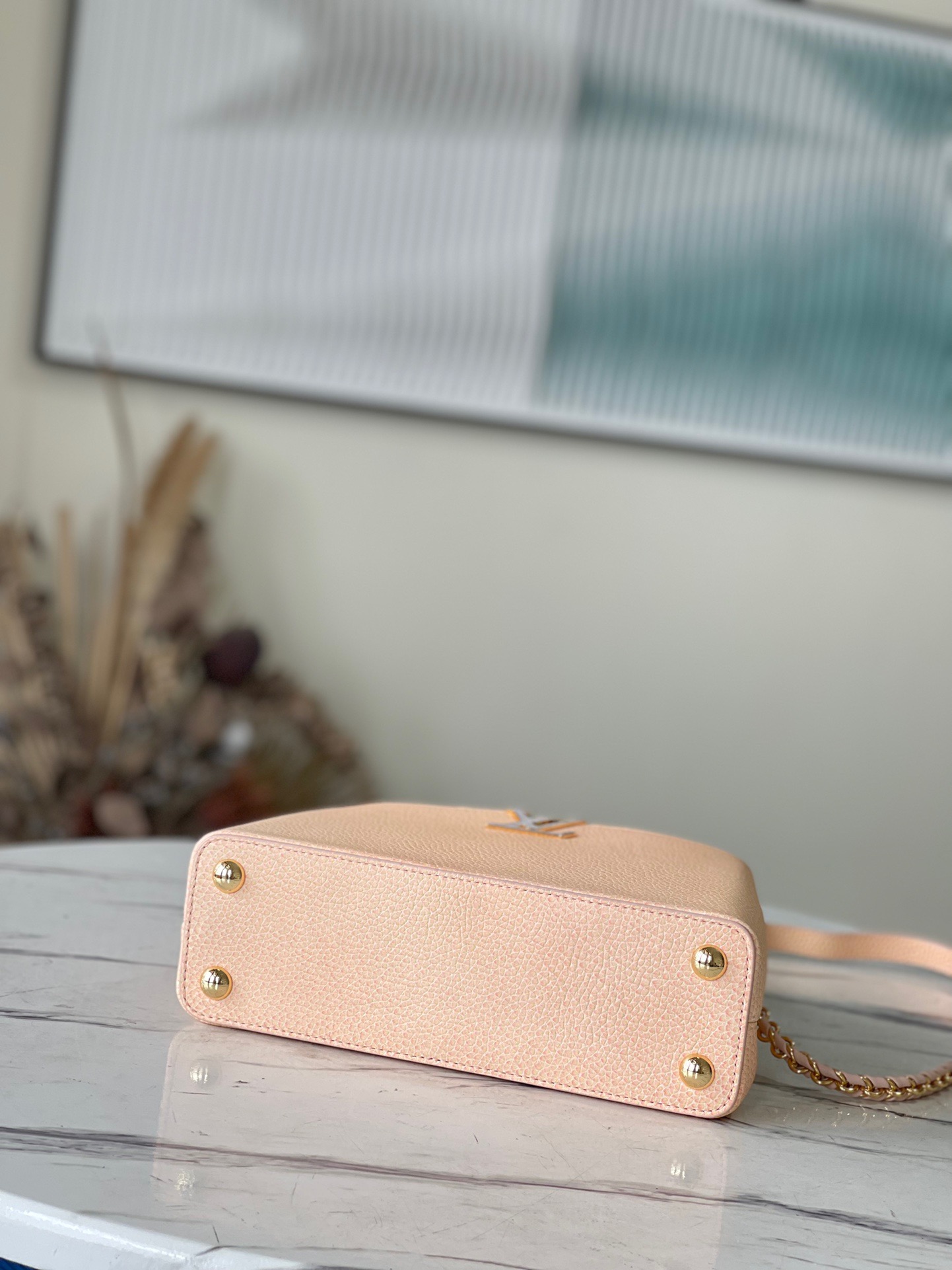 Louis Vuitton Capucines BB Small Handbag in Apricot - Image 5
