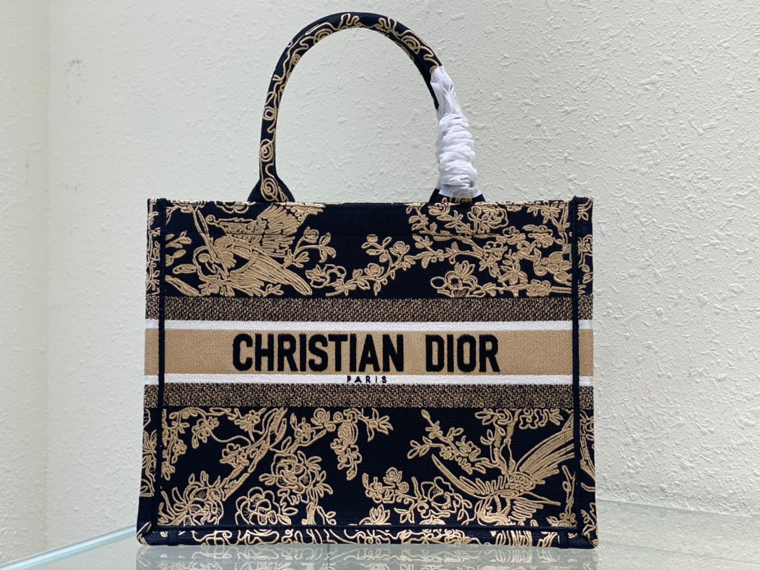 Dior Book Tote 36 Jardin d'Hiver