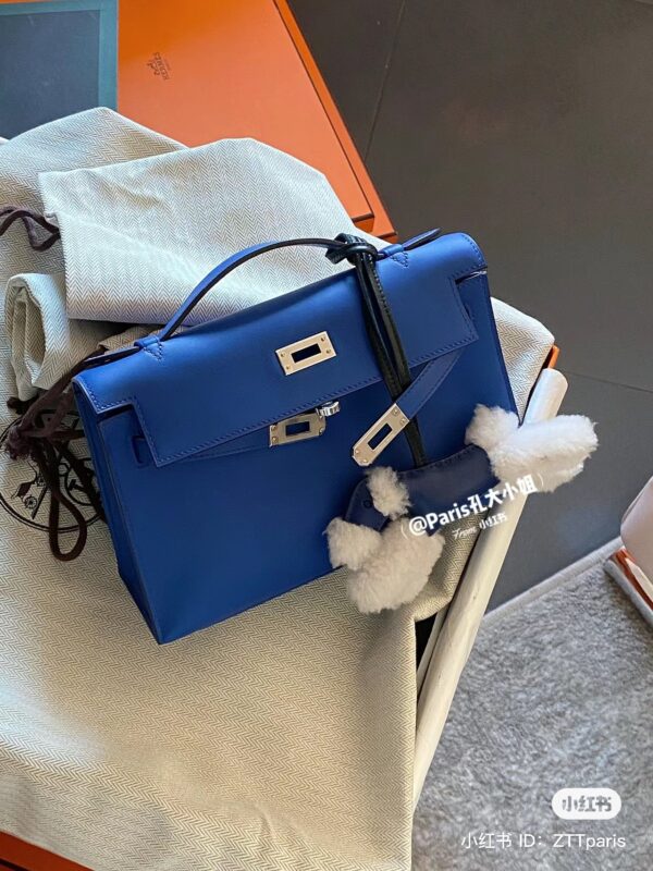 Kelly Pochette
