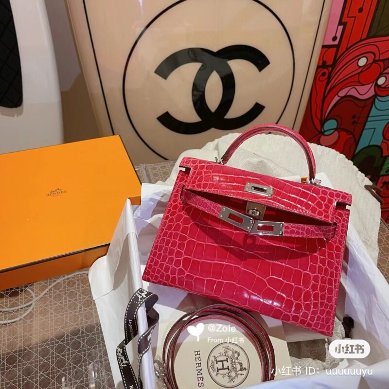 Mini Kelly Pochette and Mini Kelly