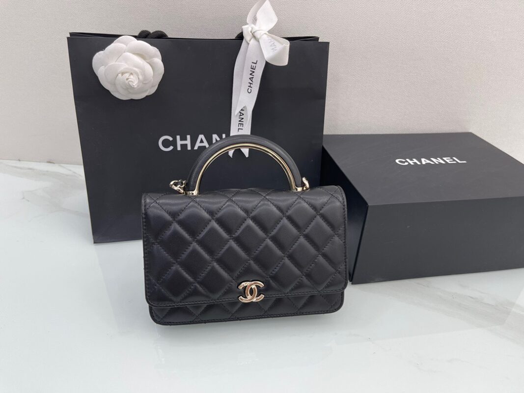 Chanel 22 Black Mini Small Waste Bag
