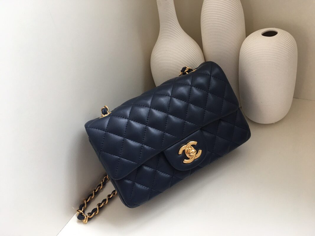 Chanel Classic Flap 20 Navy Blue