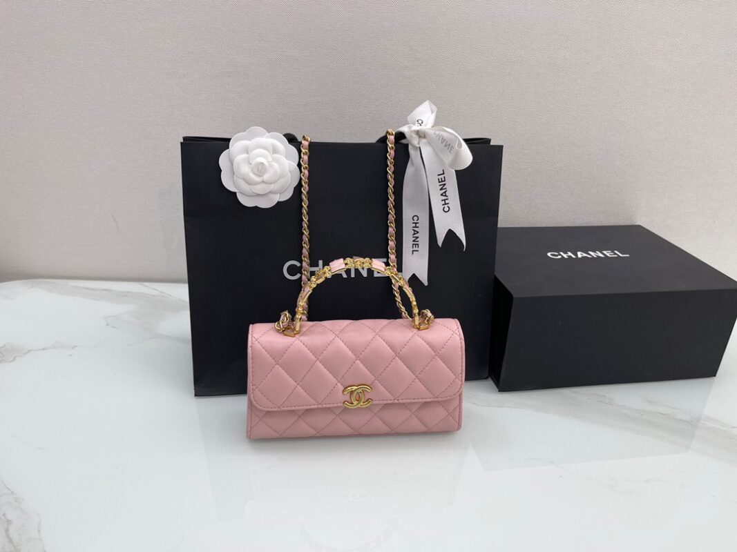 Chanel 22 Kelly Bag