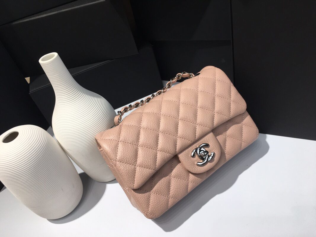 Chanel Classic Flap 20 Light Pink