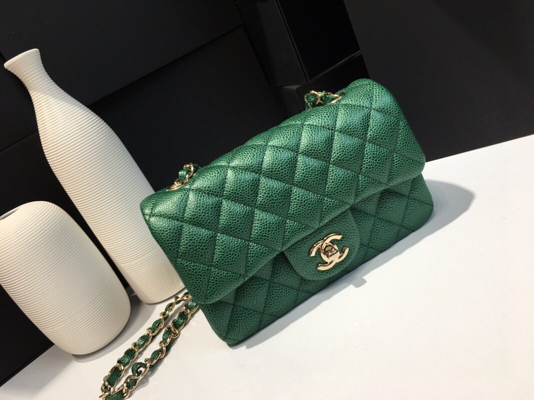 Chanel Classic Flap 20 Pearl Green