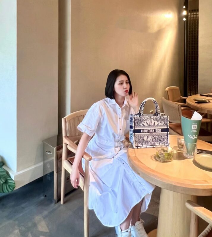 Dior Small Tote 26 Infinity Dream Mirror Blue