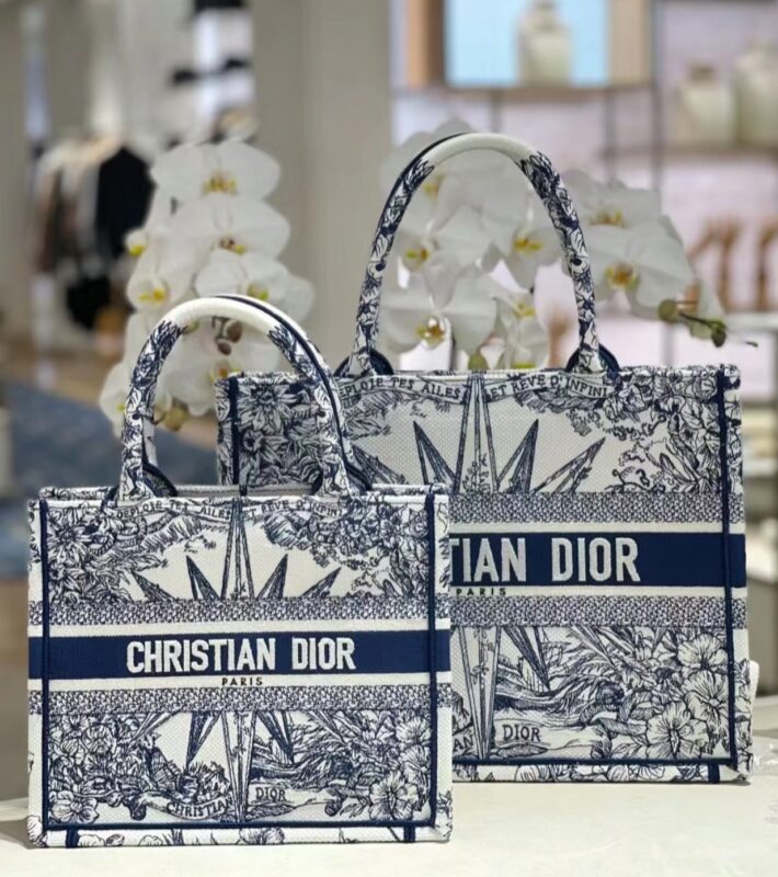 Dior Small Tote 26 Infinity Dream Mirror Blue