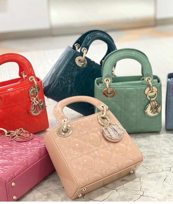 Lady Dior Mini 17