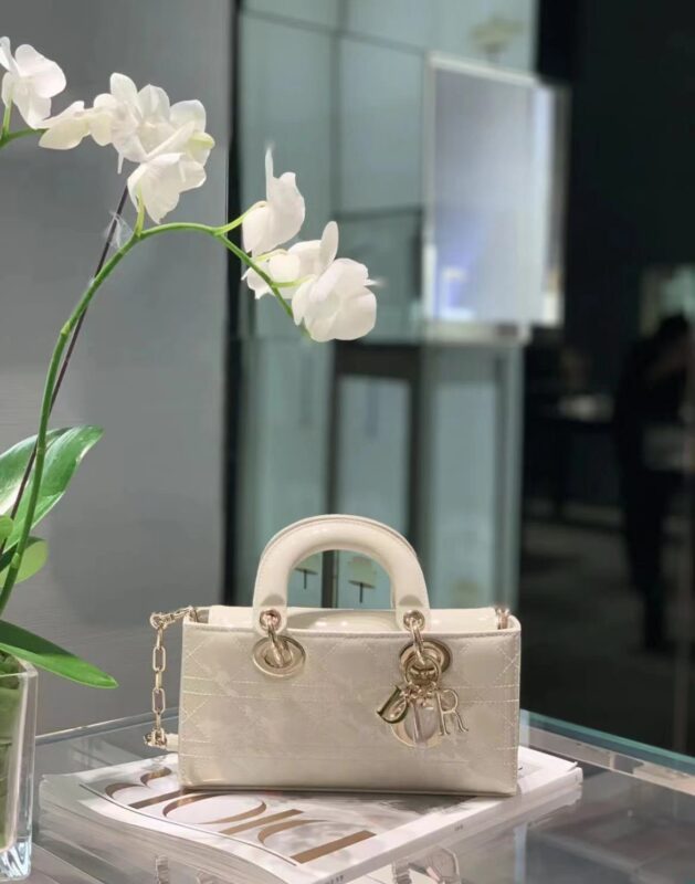 Dior Joy 22 Patent Leather Beige