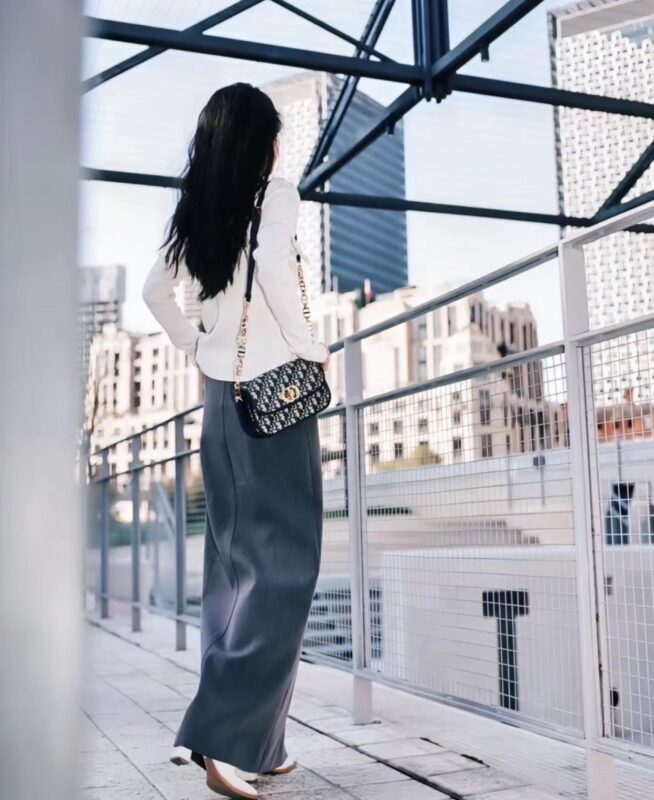 Dior Montaigne 30 Presbyopia