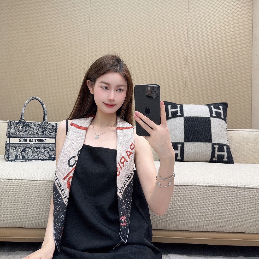 img_2466 Chanel 2024 Small Square Scarf 90x90cm 100% Silk - Image 1