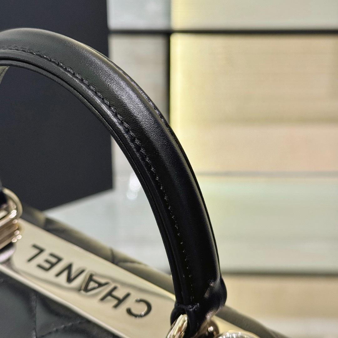 Chanel Trendy CC 24C - Image 6