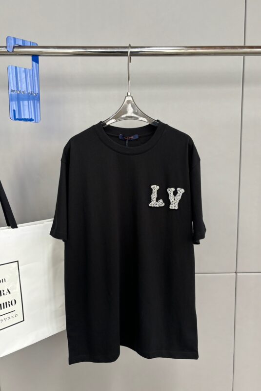 Louis Vuitton 2024 Clothes