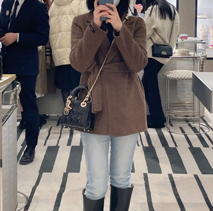 CD Lady 17 Black Gold