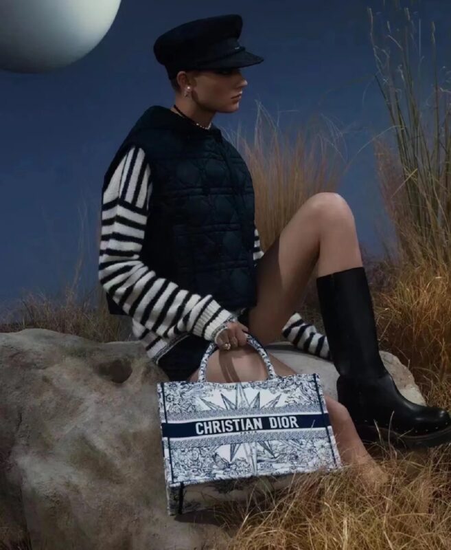 CD Tote 36 Mirror Blue