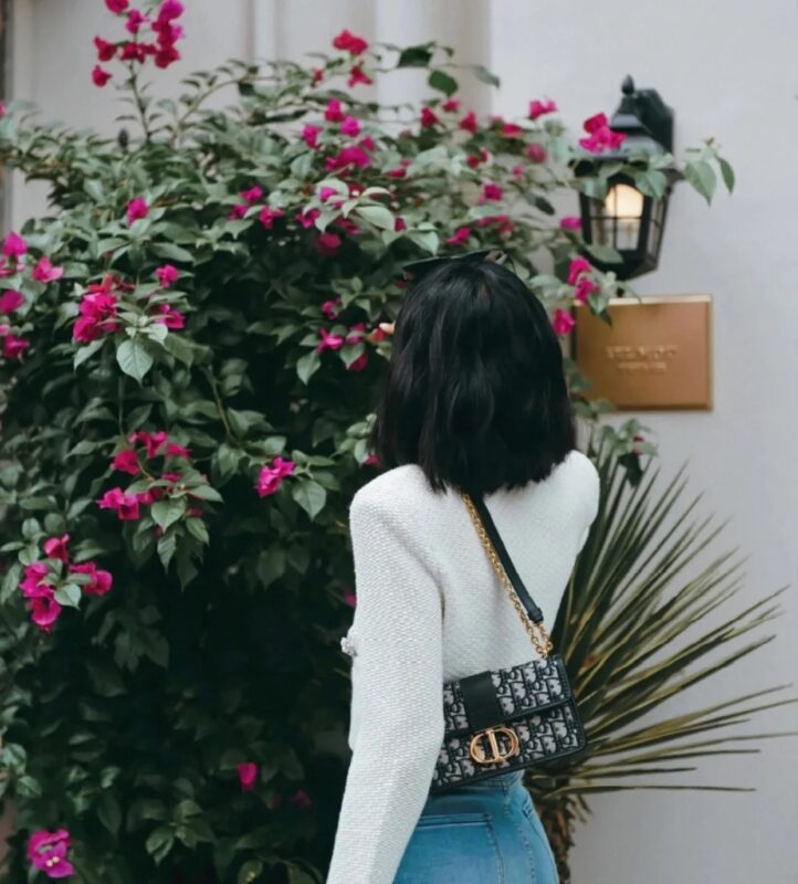 CD Montaigne Blue Presbyopia