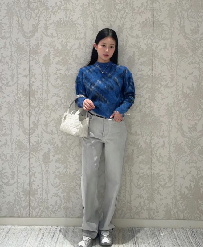 CD Toujours 23 White