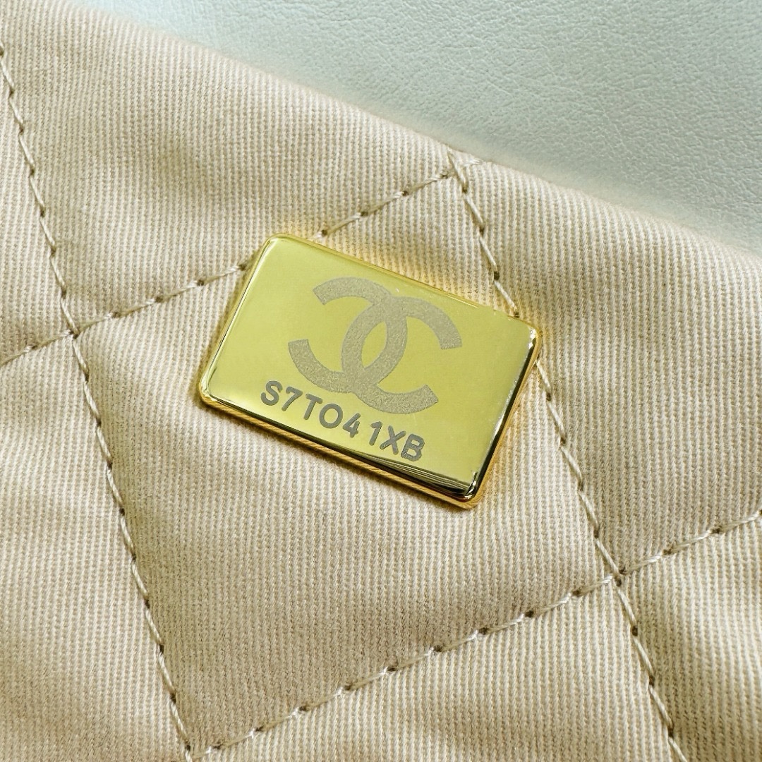 Chanel 22 Underarm Bag 45cm - Image 11