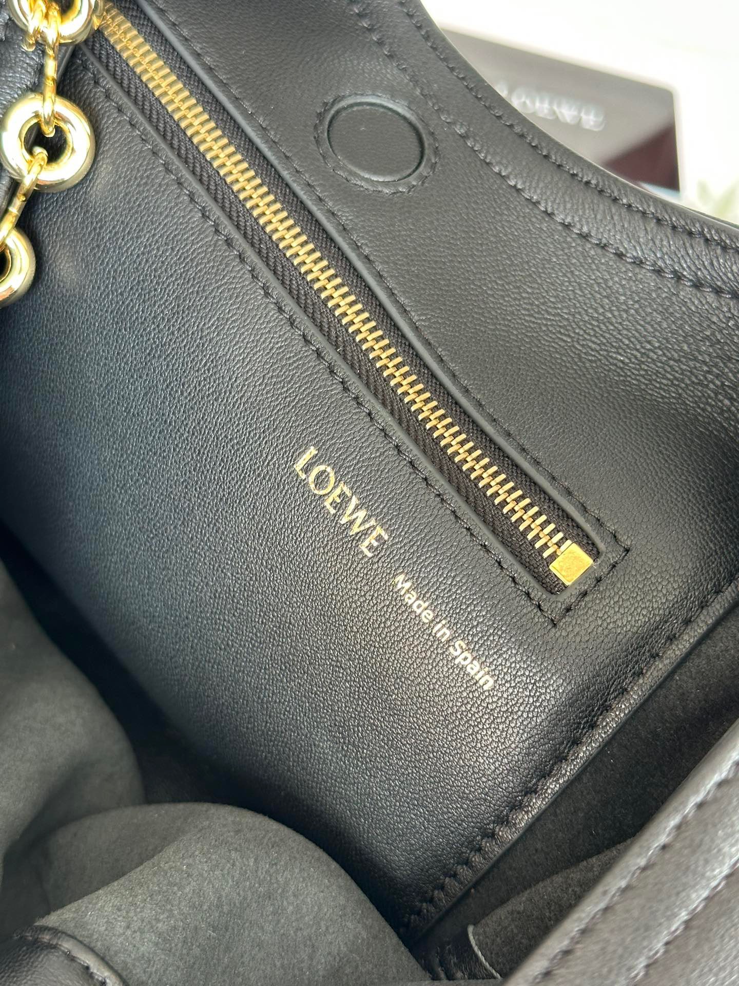 Loewe 2024 Bags - Image 6