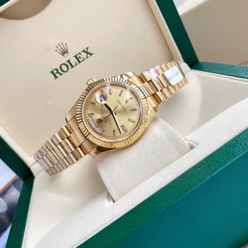 Rolex Weekend Date 2022