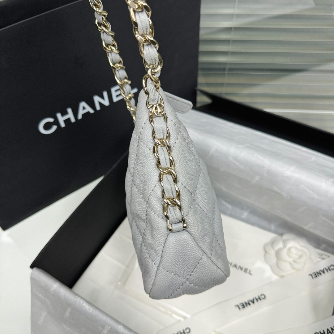 Chanel 24P Casual Style Bag - Image 3