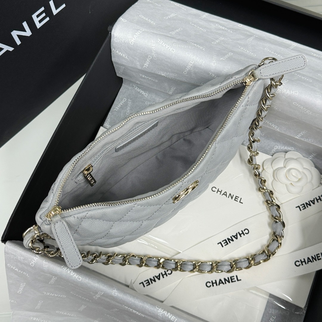 Chanel 24P Casual Style Bag - Image 5