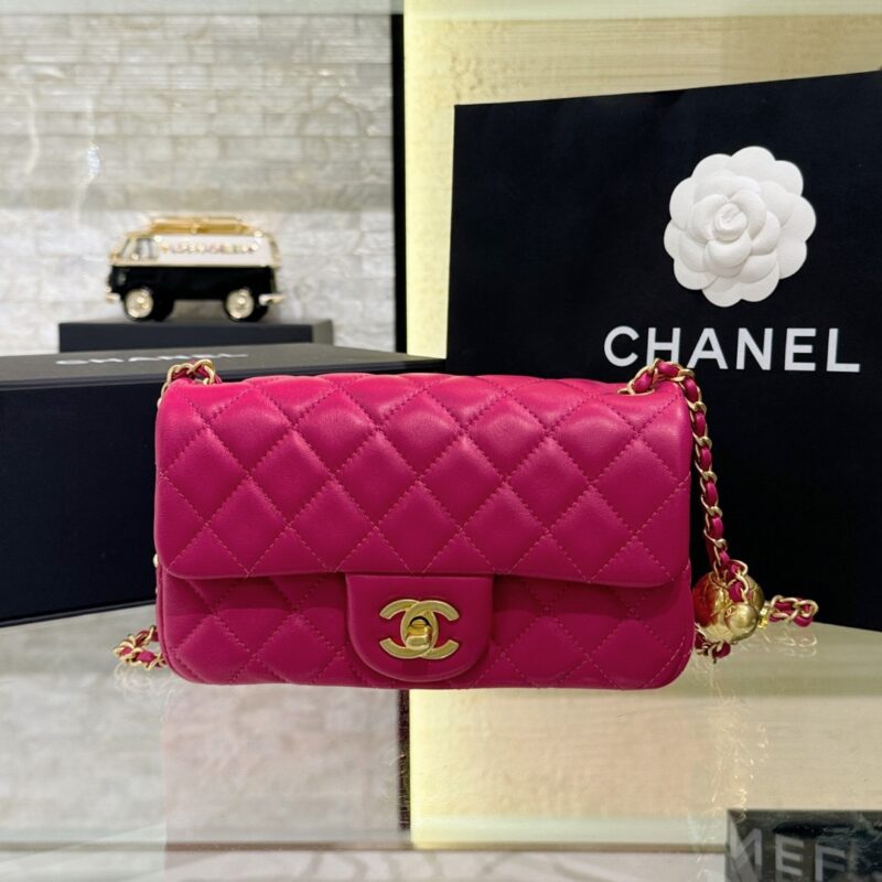 Chanel Golden Ball 20cm Rose Red
