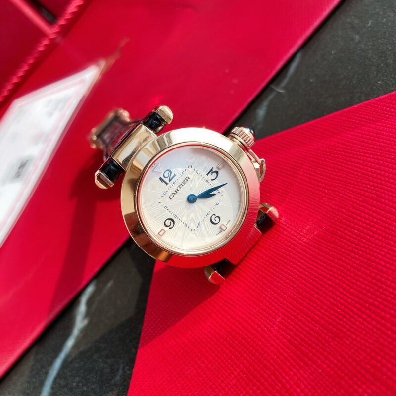 Pasha de Cartier Watch Black Alligator Strap