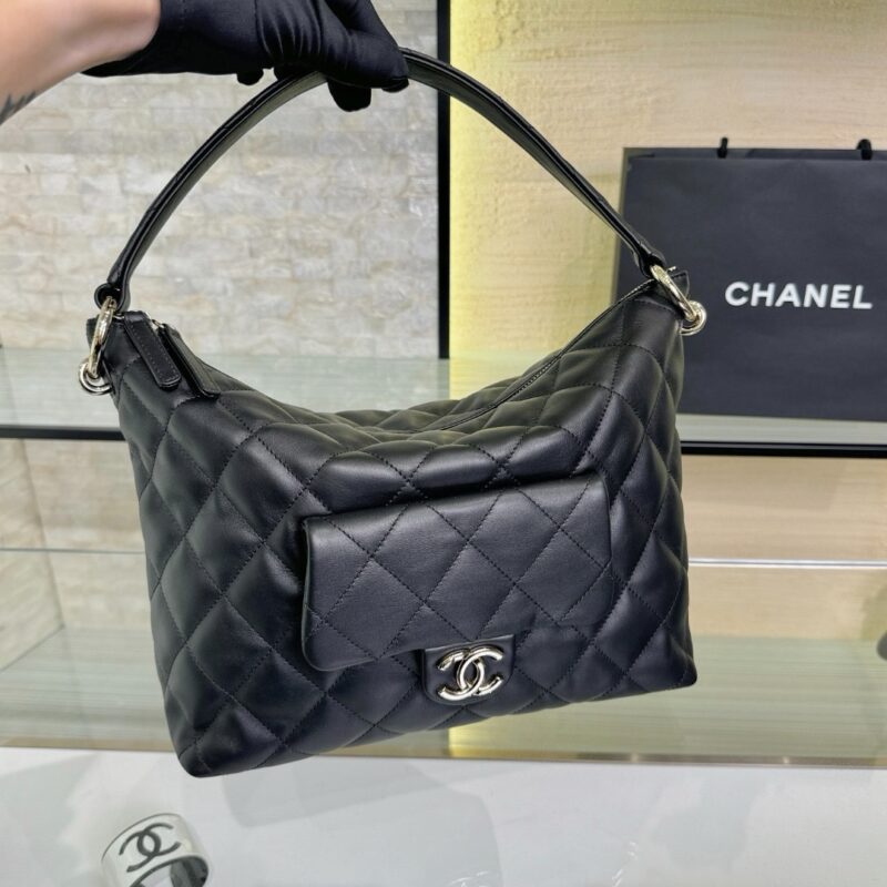 Chanel 23B Hobo Underarm Bag
