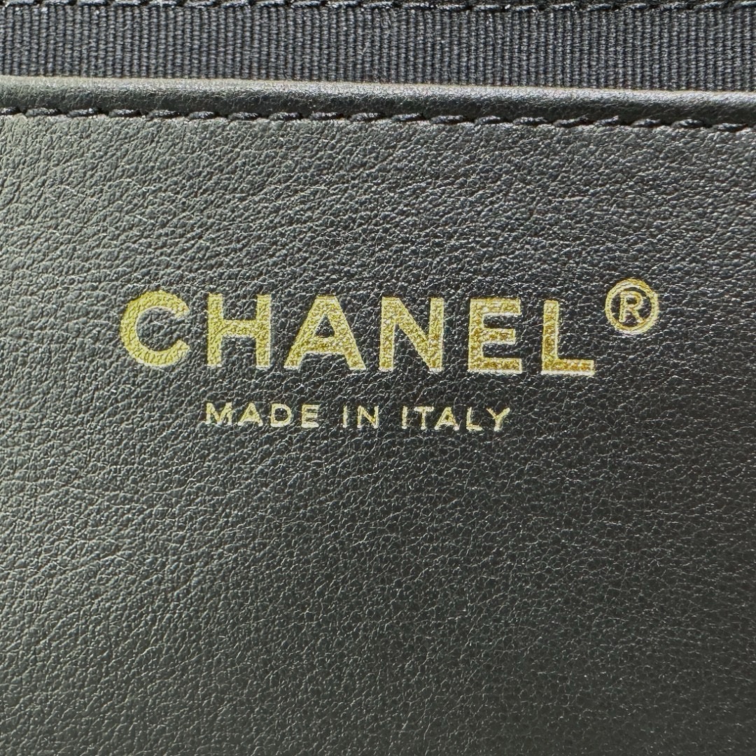 Chanel 24P Hobo Underarm Bag - Image 9