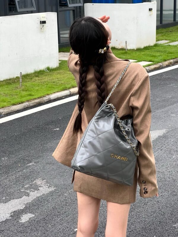 Chanel 22 Handbag Grey Gold