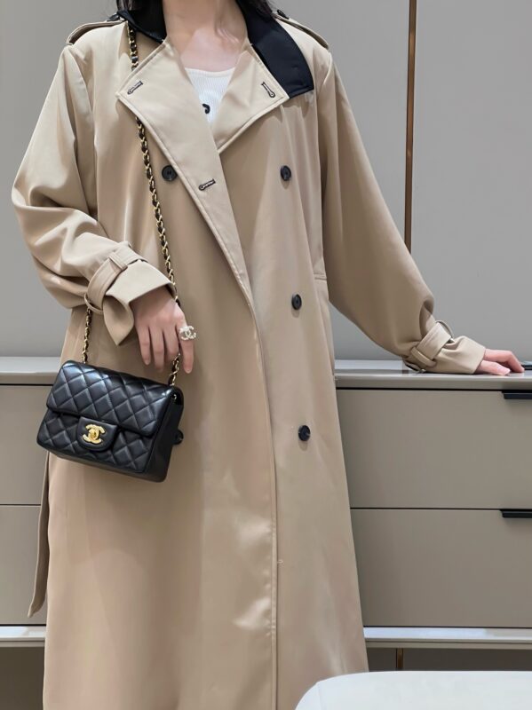 Chanel CF 17cm Gold Hardware