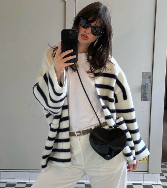 Alaïa Le Coeur Leather Shoulder Bag