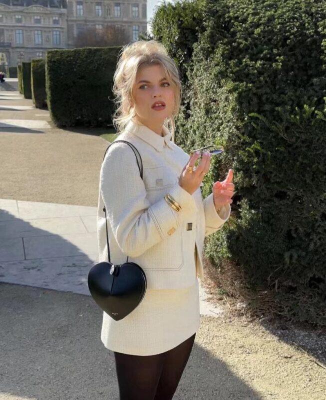 Alaïa Le Coeur Leather Shoulder Bag