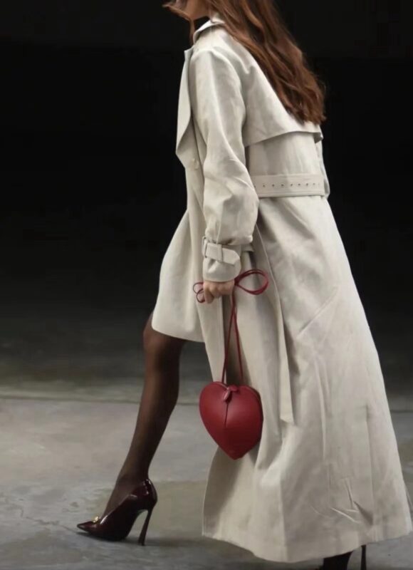 Alaïa Le Coeur Leather Shoulder Bag