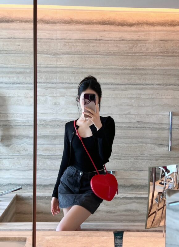 Alaïa Le Coeur Leather Shoulder Bag