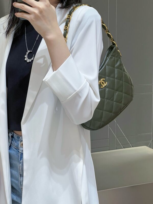 Chanel 22k Hobo Underarm Bag Cuban Green