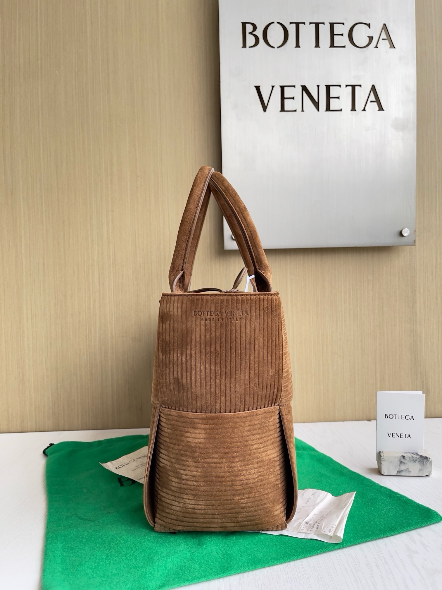 Bottega Veneta Arco Tote Bag - Image 2