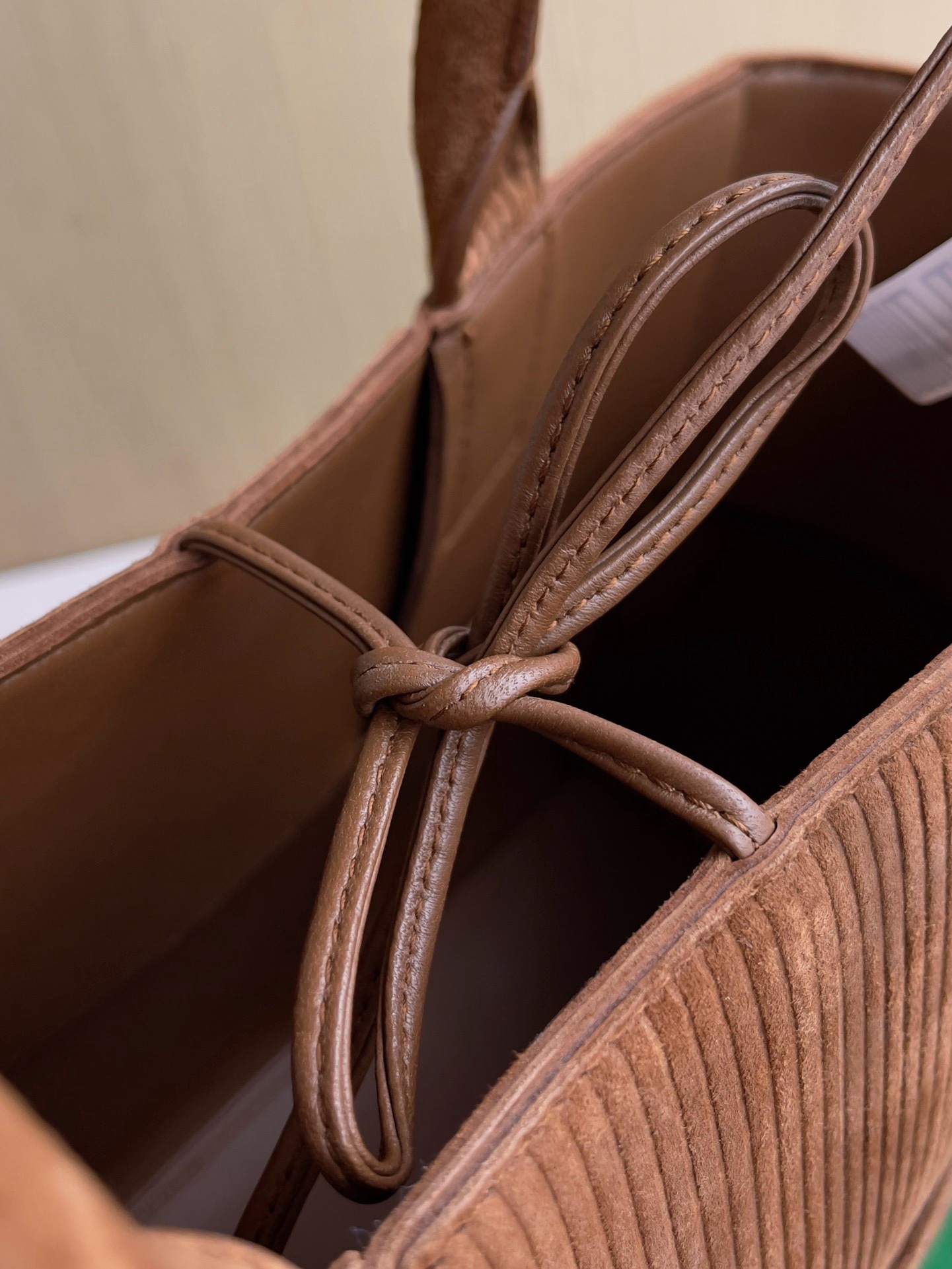 Bottega Veneta Arco Tote Bag - Image 8