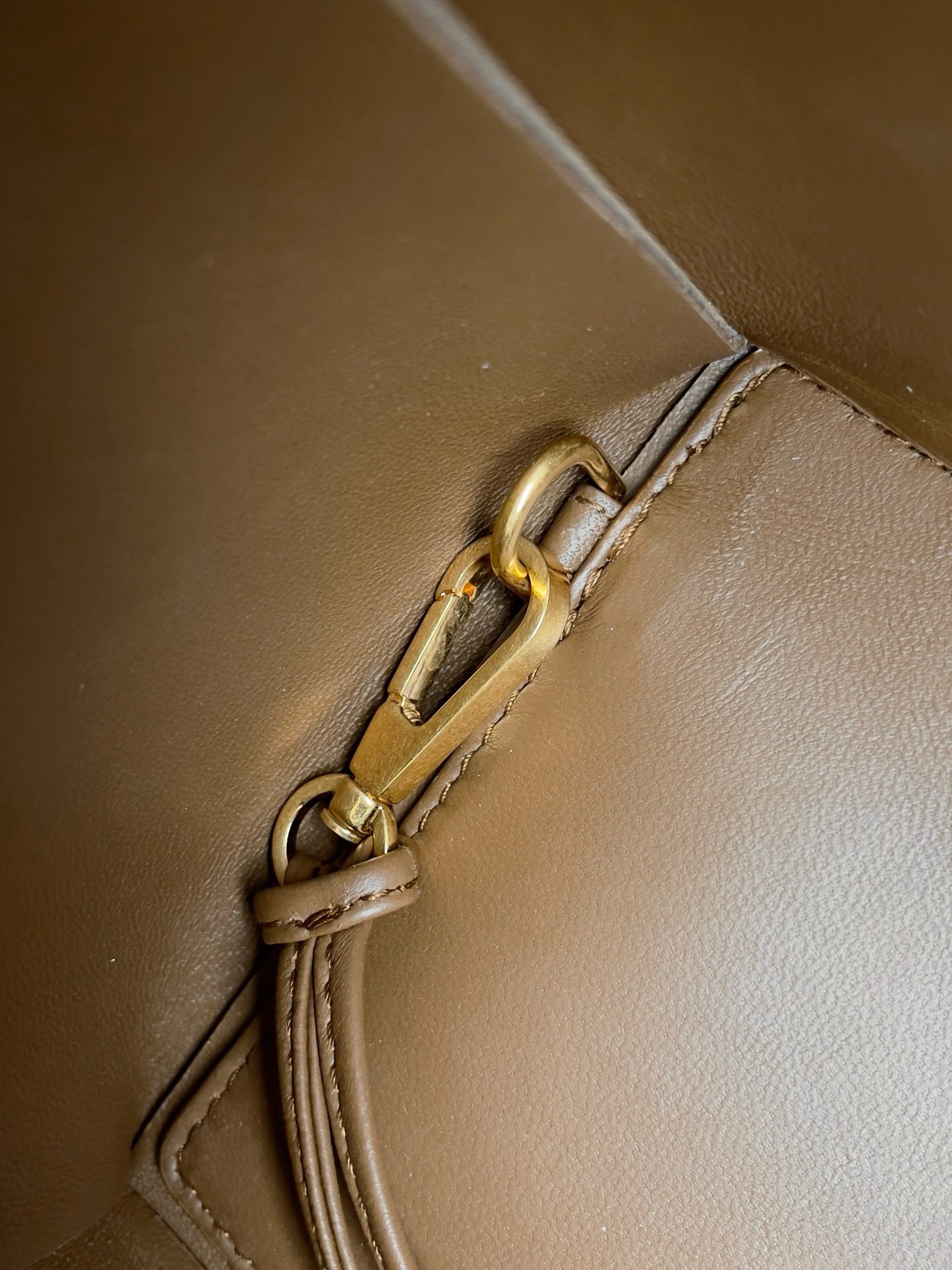 Bottega Veneta Arco Tote Bag - Image 6