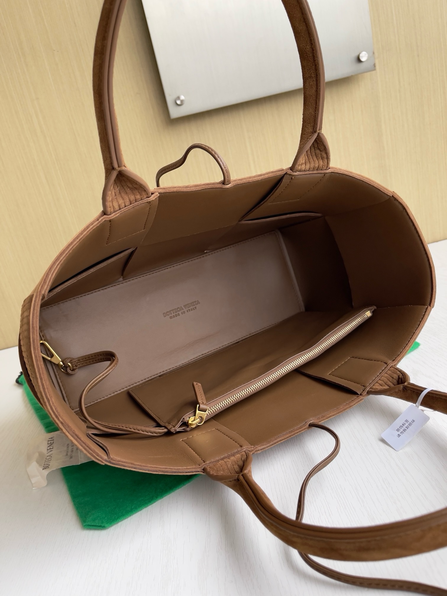 Bottega Veneta Arco Tote Bag - Image 4