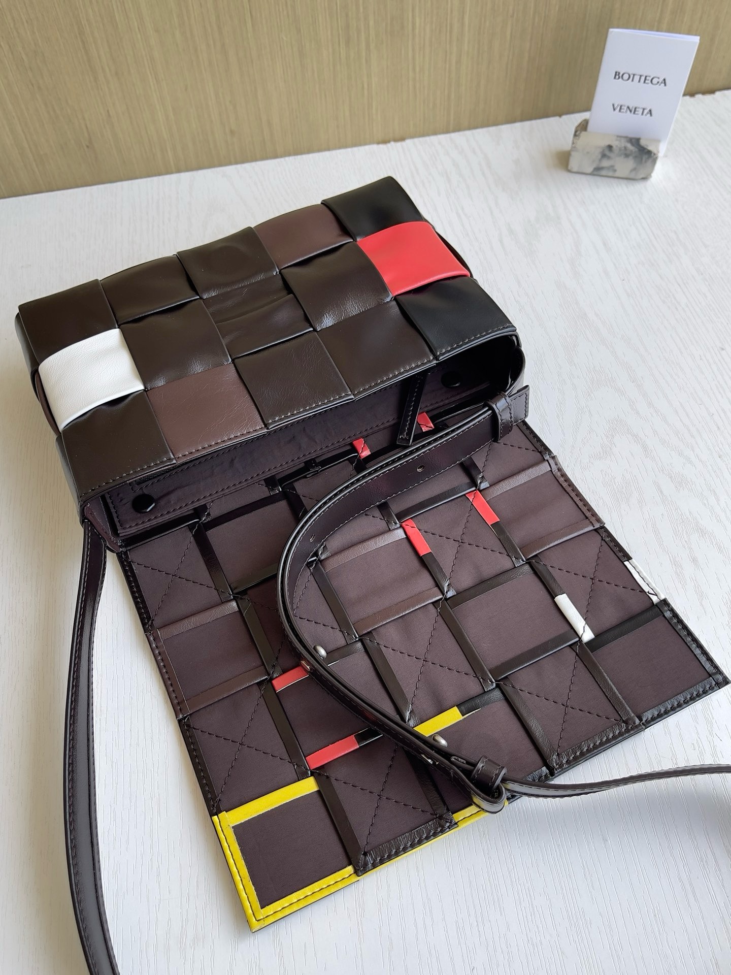 Bottega Veneta Cassette Bag - Image 6
