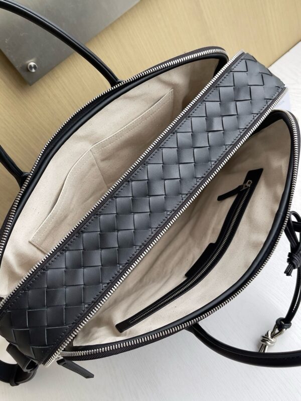 Bottega Veneta Bag